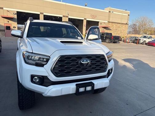 2021 Toyota Tacoma TRD Sport