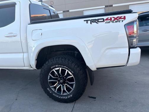 2021 Toyota Tacoma TRD Sport