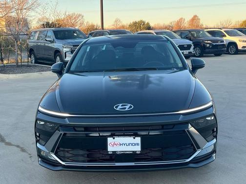 2026 Hyundai SONATA SEL