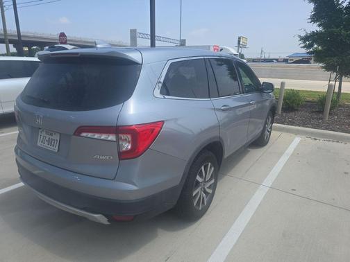 Lunar Silver 2020 Honda Pilot AWD EX-L