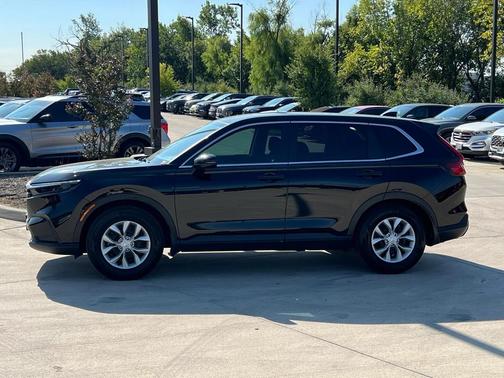 2025 Honda CR-V LX 2WD