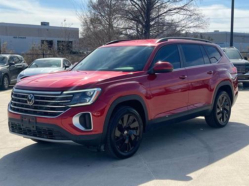 2024 Volkswagen Atlas 2.0T SE w/Technology