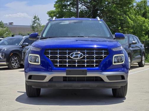 2024 Hyundai VENUE Limited