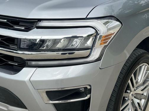 Iconic Silver 2024 Ford Expedition Limited