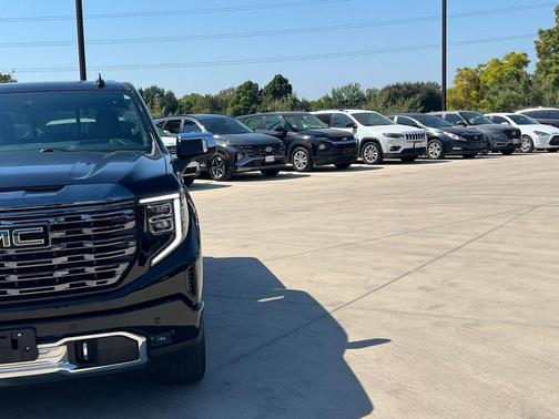 2023 GMC Sierra 1500 Denali Ultimate