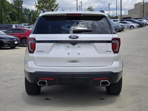 2017 Ford Explorer sport