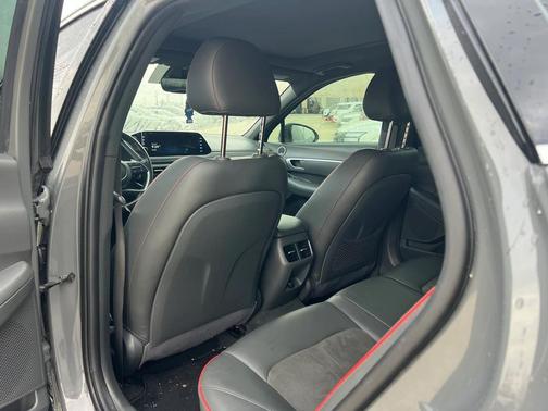 2020 Hyundai SONATA SEL Plus