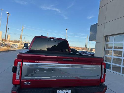 2024 Ford F-250 Platinum