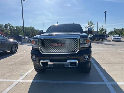 2016 GMC Sierra 2500 Denali