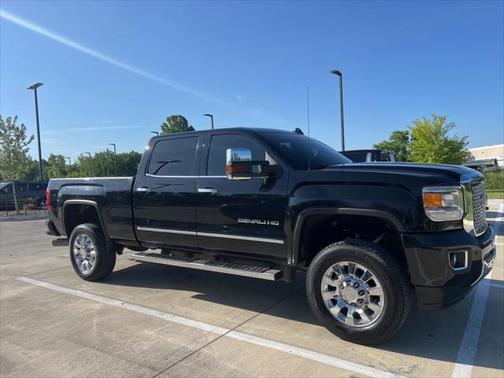 2016 GMC Sierra 2500 Denali