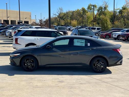 2026 Hyundai ELANTRA Sport