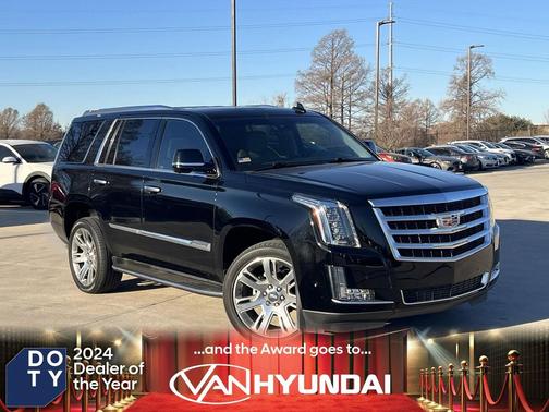2018 Cadillac Escalade Luxury