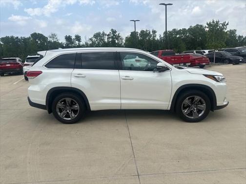 2019 Toyota Highlander Limited Platinum