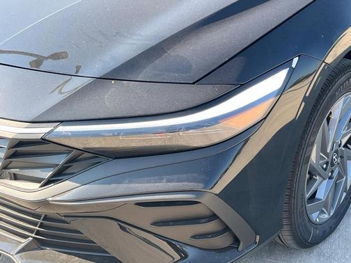 2025 Hyundai ELANTRA HEV Blue