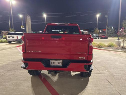 2019 Chevrolet Silverado 1500 Custom