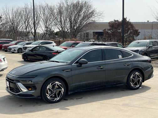 2026 Hyundai SONATA SEL