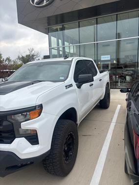 2023 Chevrolet Silverado 1500 Custom Trail Boss