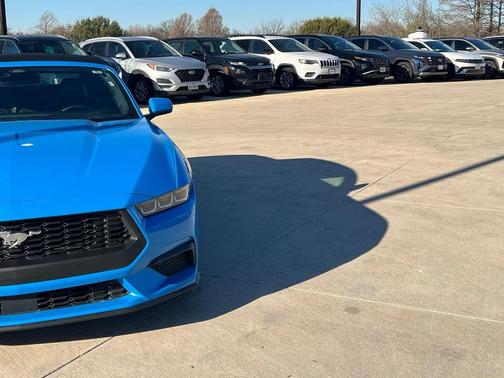 2025 Ford Mustang EcoBoost Premium