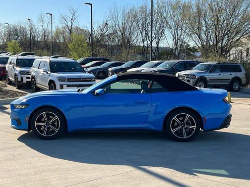 2025 Ford Mustang EcoBoost Premium