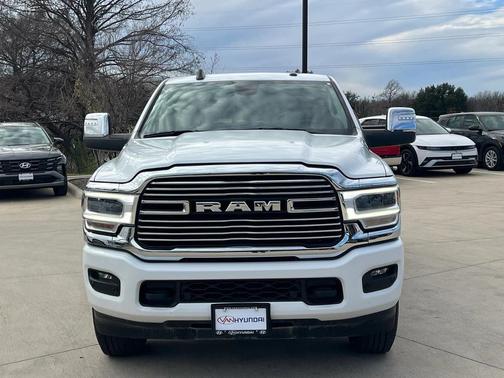 2024 RAM 2500 Laramie Crew Cab 4x4 6'4' Box