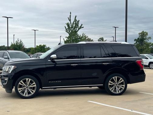 Agate Black 2020 Ford Expedition Platinum