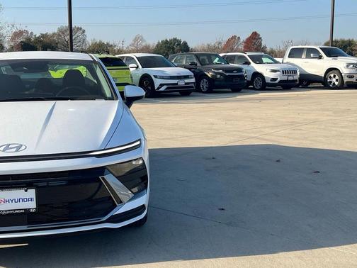 Serenity White 2026 Hyundai SONATA SE