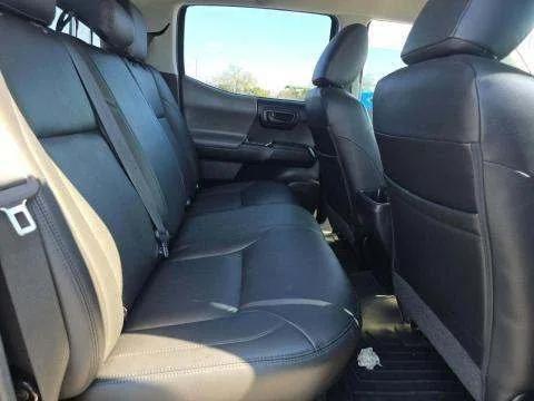 2017 Toyota Tacoma SR