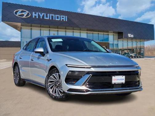 2025 Hyundai SONATA Hybrid Limited