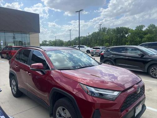 2024 Toyota RAV4 Hybrid XLE