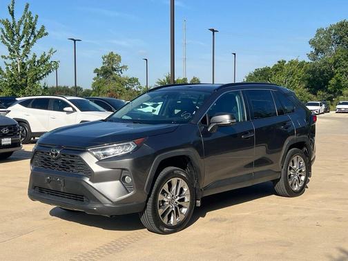 Magnetic Gray Metallic 2021 Toyota RAV4 XLE Premium