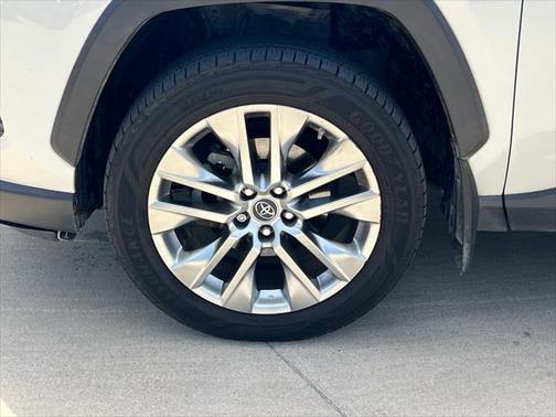 2019 Toyota RAV4 Limited