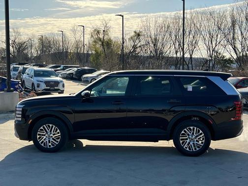 2026 Hyundai PALISADE SE