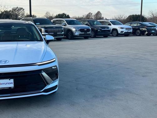 2026 Hyundai SONATA Hybrid Limited