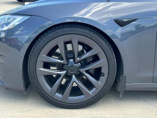 2021 Tesla Model S Plaid