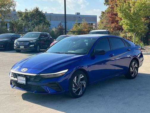 2025 Hyundai ELANTRA Sport