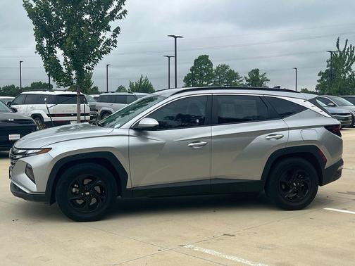 Shimmering Silver 2024 Hyundai TUCSON SEL