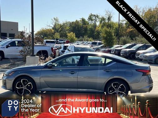 2023 Nissan Altima SR FWD