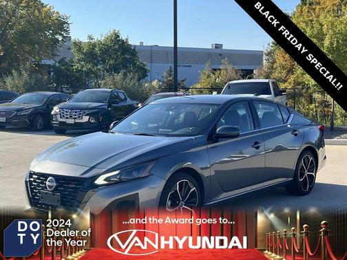 2023 Nissan Altima SR FWD