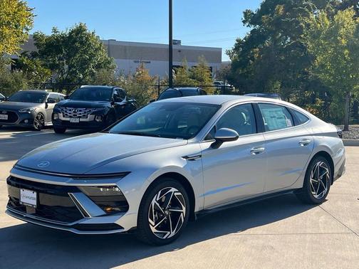 2026 Hyundai SONATA SEL