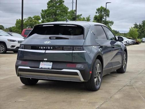 2025 Hyundai IONIQ 5 SE