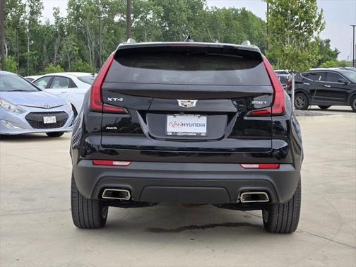 2021 Cadillac XT4 Luxury