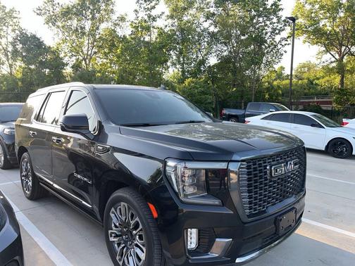 Onyx Black 2023 GMC Yukon Denali Ultimate