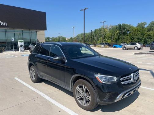 2022 Mercedes-Benz GLC 300 Base