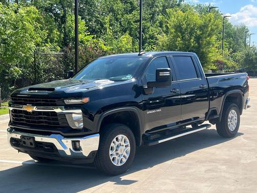 Black 2025 Chevrolet Silverado 3500 LT