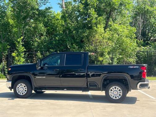 Black 2025 Chevrolet Silverado 3500 LT