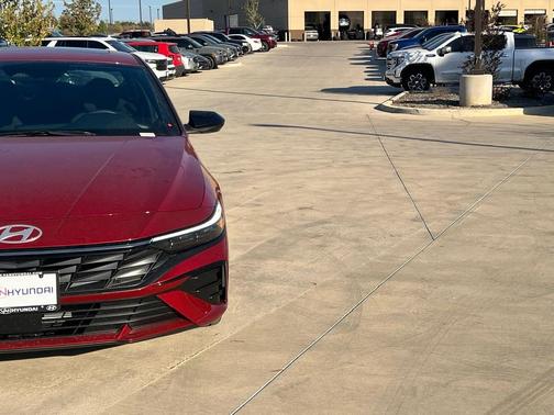 2026 Hyundai ELANTRA Sport