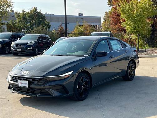 2026 Hyundai ELANTRA Sport