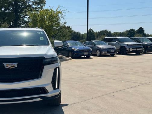 2023 Cadillac Escalade V-Series
