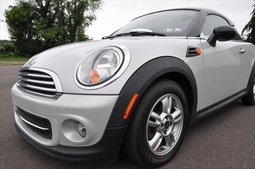 2012 MINI Cooper S Base