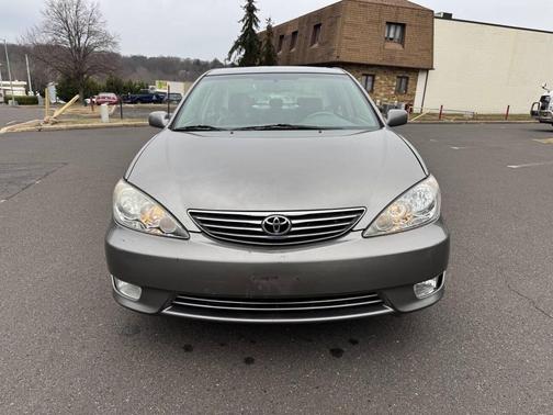 2006 Toyota Camry XLE